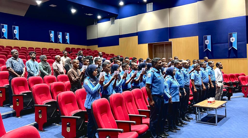 ފުލުހުންގެ ޚިދުމަތާ އަލަށް ގުޅުނު ފުލުހުން ހުވާކޮށްފި