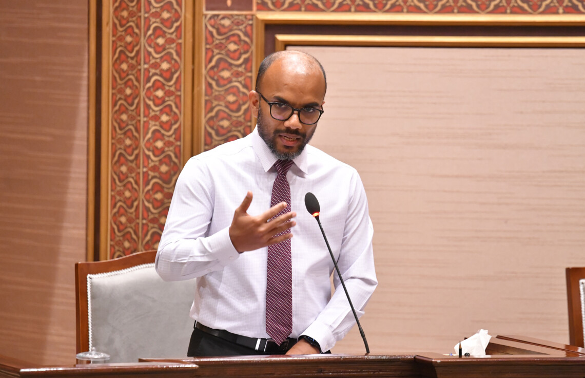 ކައުންސިލްތަކުގެ އިދާރީ މުވައްޒަފުންގެ މުސާރައާ ބެހޭގޮތުން ރައީސް ވިދާޅުވި ވާހަކަ އަމީރު ދޮގުކުރައްވައިފި