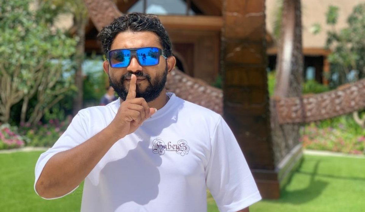 ހަބޭސް އައްޔަގެ ކުރު އެހެން ނަމަވެސް ފުރިހަމަ ވާހަކަތަކެއް