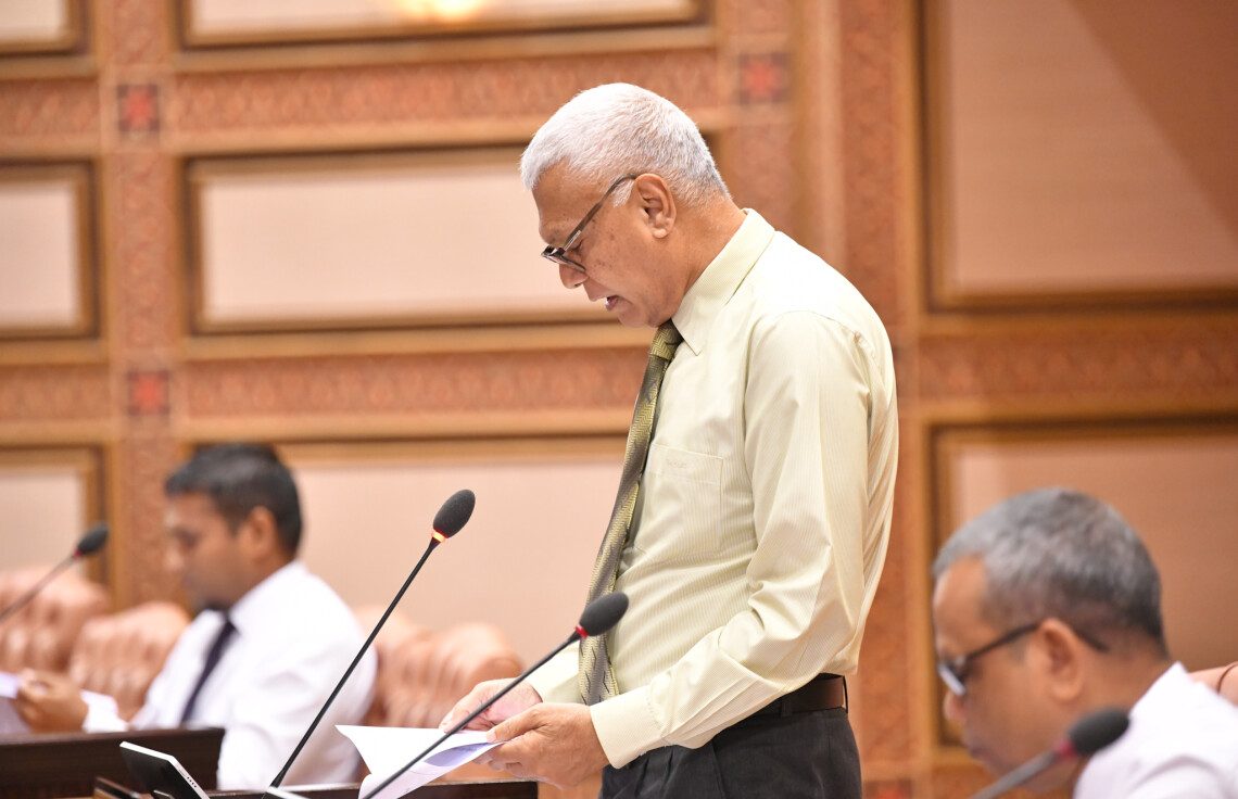 ޝަރީފުގެ އަތުން 10 މިލިއަން ރުފިޔާ ހޯދަން ނަޝީދު ކޯޓަށް
