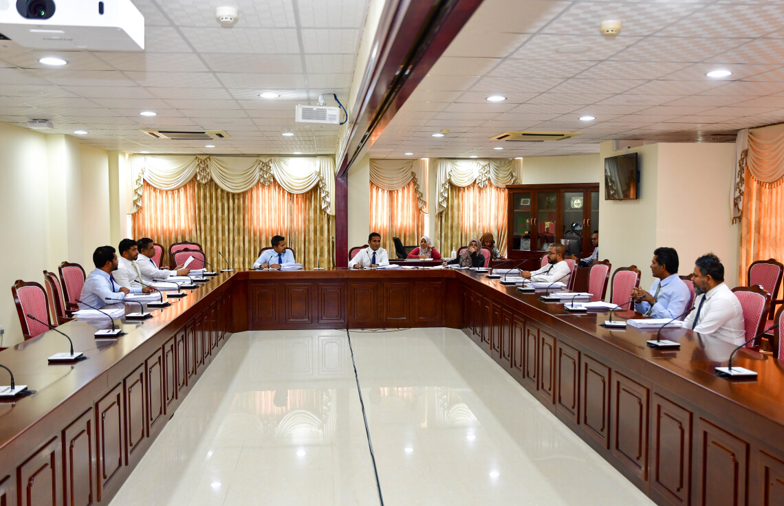 ކަރަންޓުގެ އަގު އެއްހަމަ ކުރަން ހަތް މަސްދުވަހުގެ މުހުލަތެއް ދެނީ