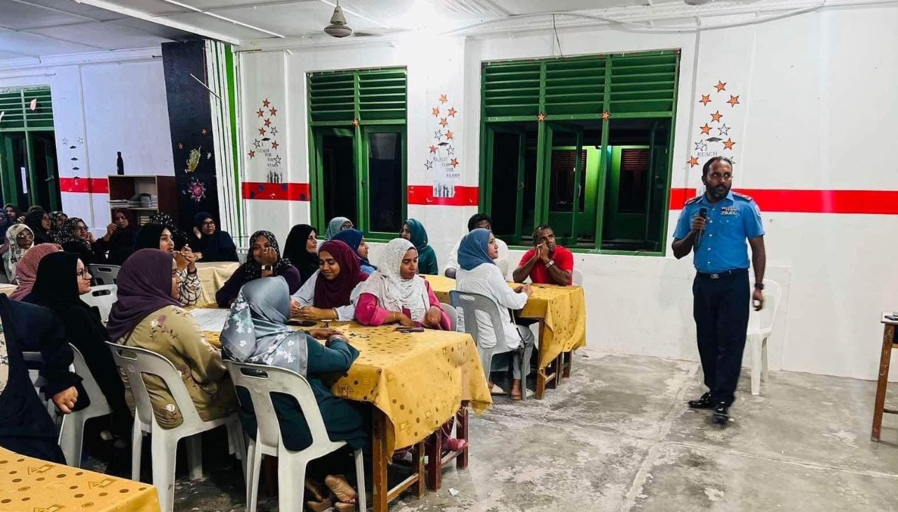 ގެވެށި އަނިޔާއިން ރައްކާތެރިވުމާ ބެހޭ ސެޝަނެއް ތ. ގުރައިދޫގައި ބާއްވައިފި