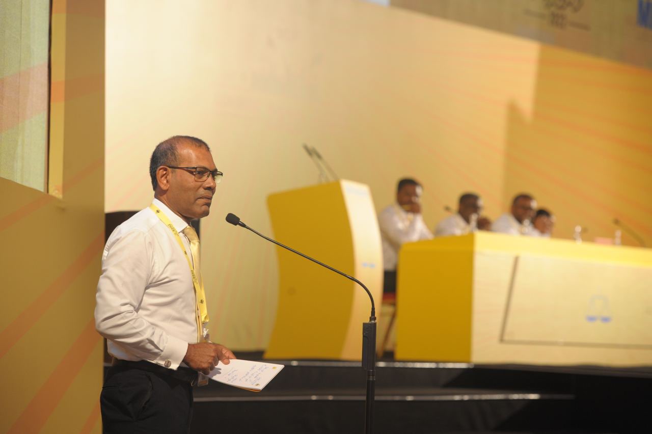 ދަފުތަރު "ރަނގަޅު ނުކޮށް" ޕްރައިމަރީ ބޭއްވުމާ ނަޝީދު ދެކޮޅު