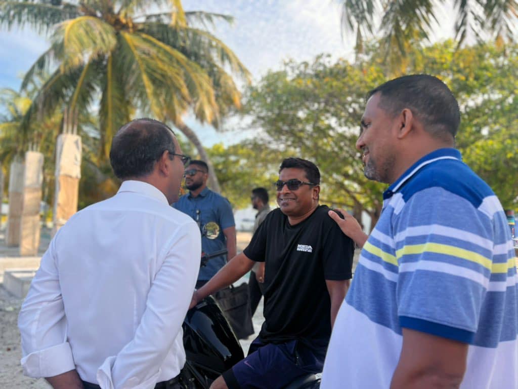 ނަޝީދަށް މުޅީން ވެސް އިވިވަޑައިގަންނަވަނަނީ ދޮގުހަދާ ކަމުގެ ޝަކުވާ!