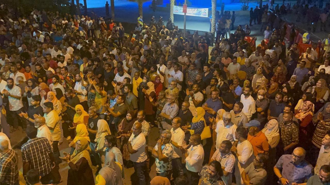 ނަޝީދަށް ރައީސް ސޯލިހުގެ ވަރުގަދަ ރައްދެއް!
