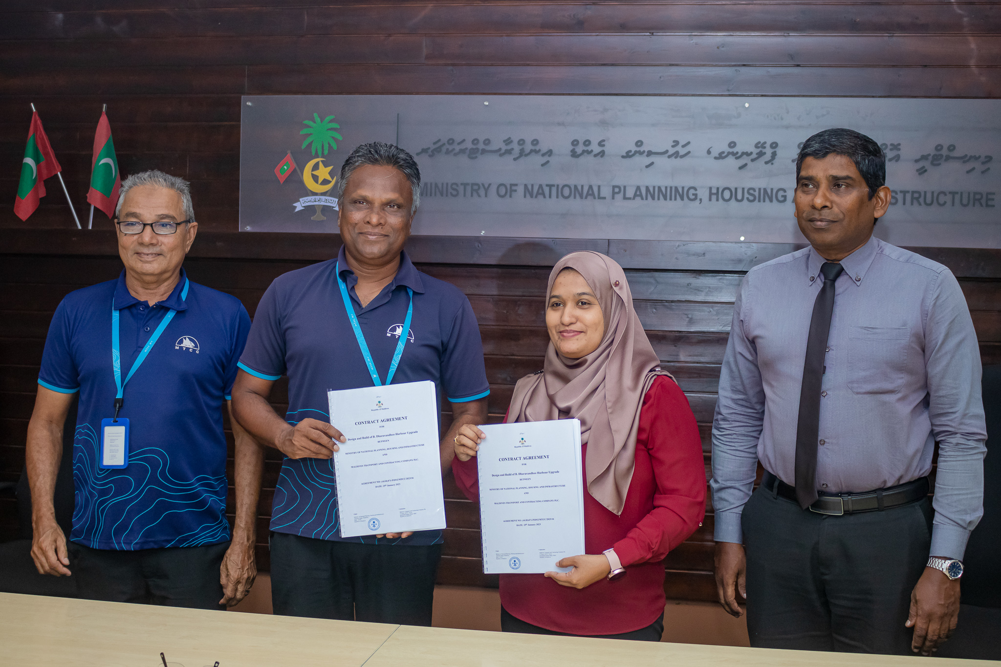 ދަރަވަންދޫ އަދި ދުވާފަރުގެ ބަނދަރު މަރާމާތުކޮށް ތަރައްގީ ކުރުމުގެ މަސައްކަތް އެމްޓީސީސީއާ ހަވާލުކޮށްފި
