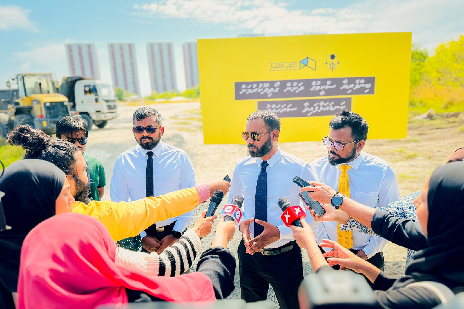 ބިންވެރިޔާ ސްކީމްގެ ދަށުން ހުޅުމާލެއިން ގޯތި ދޫކުރާ ބިން ސާފުކުރަން ފަށައިފި