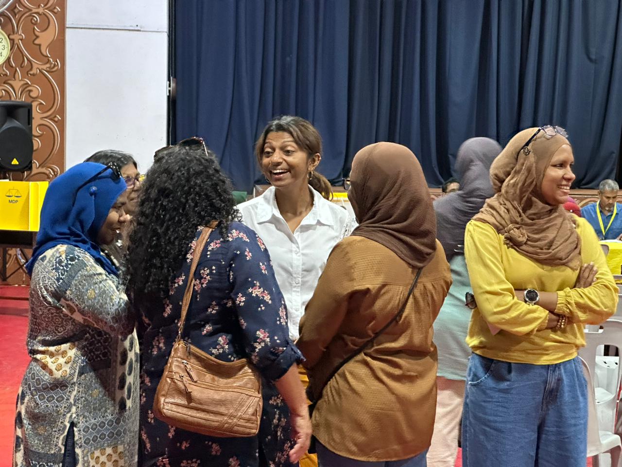 އެމްޑީޕީ ޕްރައިމަރީ: ވޯޓާސް ލިސްޓްގައި ނަން ނެތް ބަޔަކު ވޯޓުލީކަމަށް ބުނާ މައްސަލަތަކެއް!