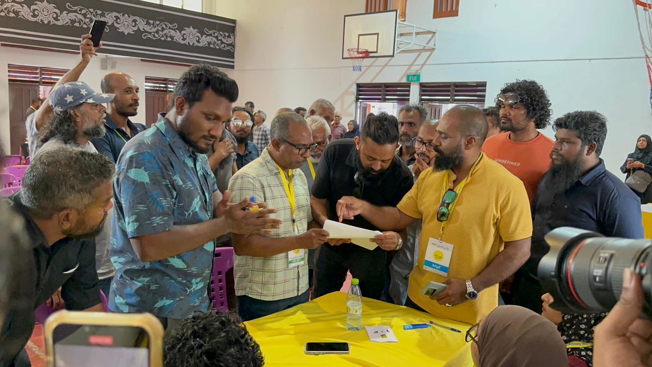 އެމްޑީޕީ ޕްރައިމަރީ: ޝަކުވާއާއި ހަމަނުޖެހުމުން ފުރިފައި!