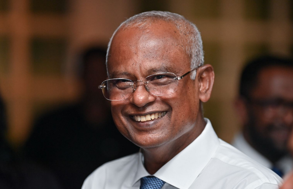 އިދިކޮޅުގެ ޖަލްސާ އެއްވަގުތަކު ދިއުން؛ ރައީސް ސިފަކުރެއްވީ "މިނިވަންކަން ތަންމިނަށް" ކަމަށް!