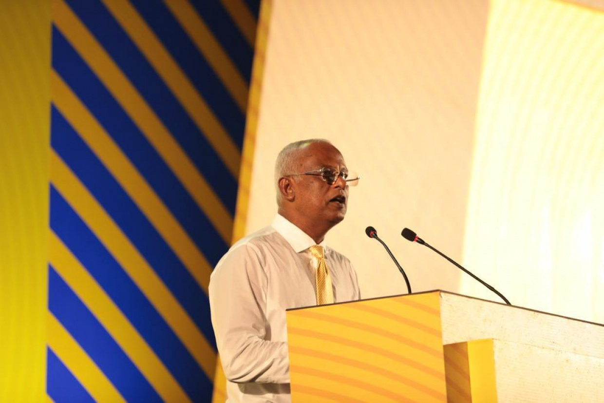 ނަޝީދުގެ ވެރިކަމުގައި ދަތިކަން އައި ވަގުތު ކަންކުރި ގޮތަށް ރައީސް ފާޑުވިދާޅުވެއްޖެ