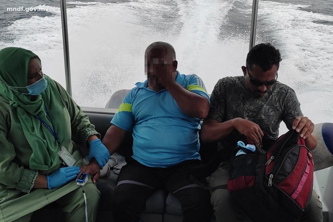 މަސްވެރިއެއްގެ ލޮލަށް ބުޅިއެއް ހެރިގެން، އެމްއެންޑީއެފް ކޯސްޓްގާޑުން އެހީތެރިކަން ފޯރުކޮށްދީފި