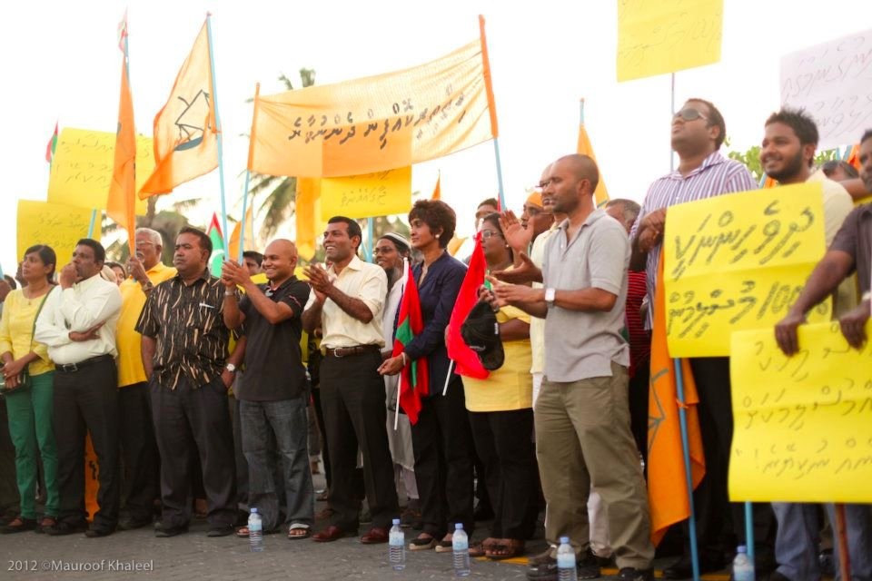 ހަނދާންކުރަންވީ ހަމަ އެންމެ ކަތި ފިޔަވަޅަކުން ޕާޓީ މަގުމަތިވެ 7 އަހަރު ބިރުވެރި ދުވަސްތައް ތަޖުރިބާކުރަން ޖެހުުނުކަން: ކުރީގެ މިނިސްޓަރު ޒުލްފާ