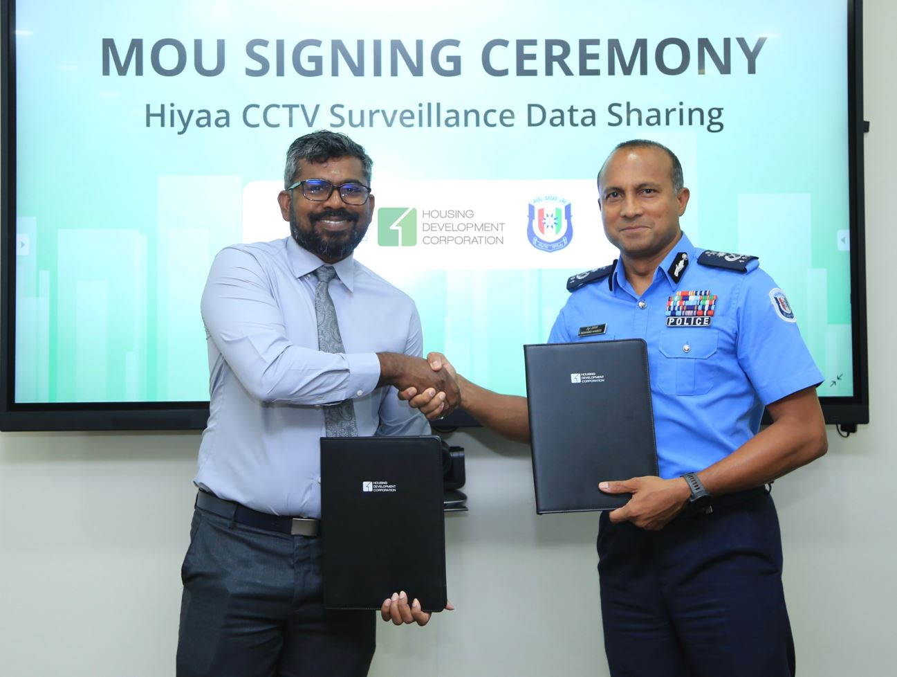 ހިޔާ ފްލެޓް ތަކުގެ ސީސީޓީވީ ފުޓޭޖް ފުލުންނަށްވެސް ބެލޭގޮތް ހަދަނީ