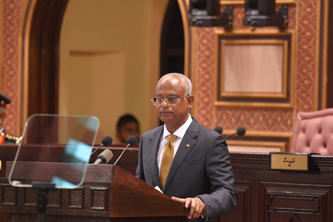 ސްޓޫޑެންޓް ލޯން ދެއްކުމުގެ ބުރަ ކުޑަކޮށްދެއްވާނެ ކަމަށް ރައީސް ވިދާޅުވެއްޖެ
