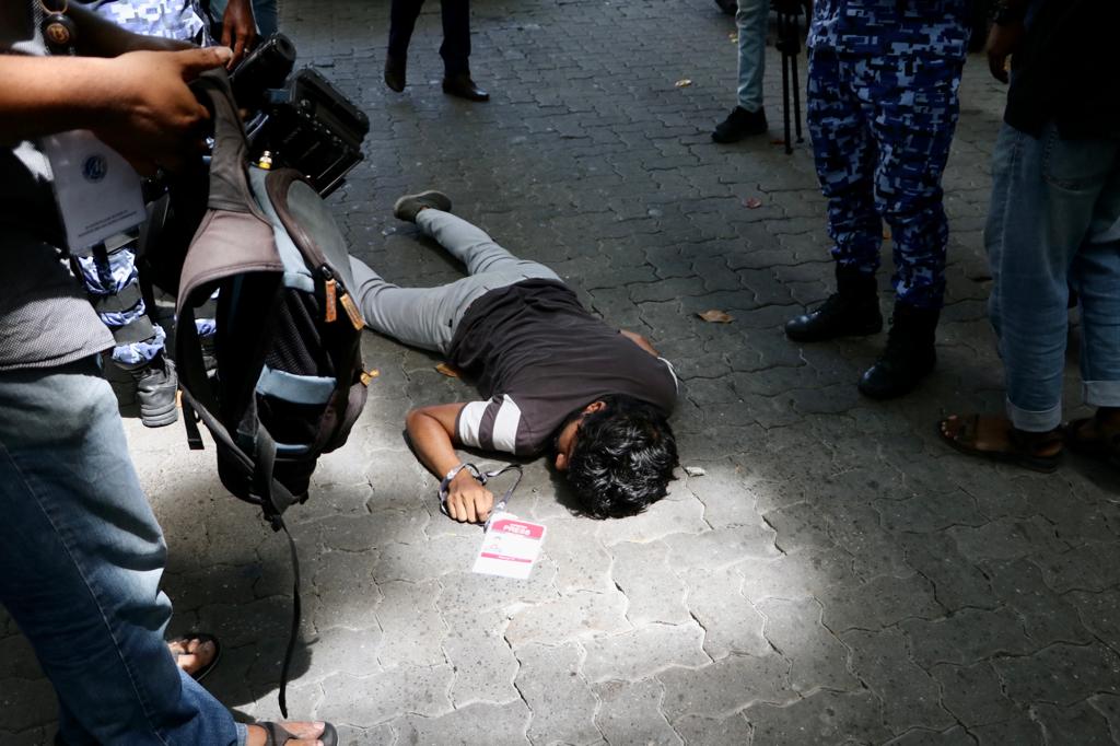 މުޒާހަރާގެ ތެރެއިން ނޫސްވެރިންނަށް އަނިޔާވުމުން އެމްޖޭއޭ އިން ކަންބޮޑުވުން ފާޅުކޮށްފި
