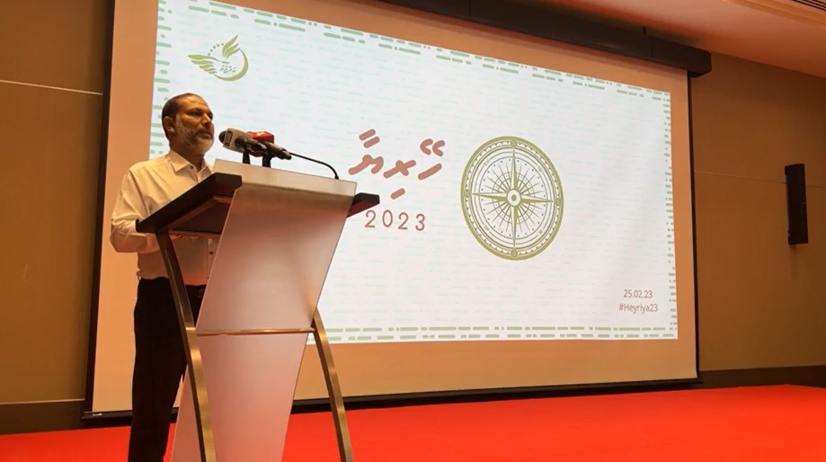 ސަލަފާ އަދާލަތާ ދެމެދު އޮތީ ދީނީ މައްސަލައެއް ނަމަ ހައްލުކުރަން ބޭނުން: އިމްރާން