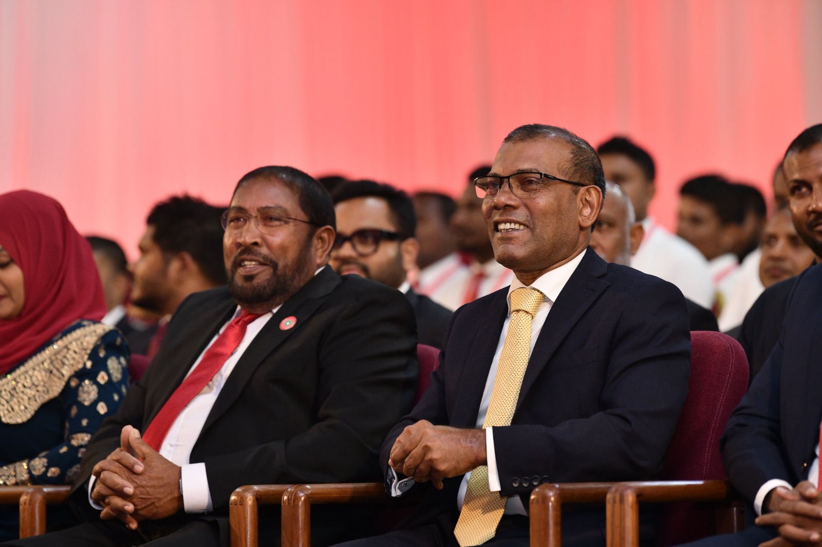 ގާސިމް ހަމަ ރިޔާސީ ރޭހަށް ނުކުންނަވައިފާނެ؟!