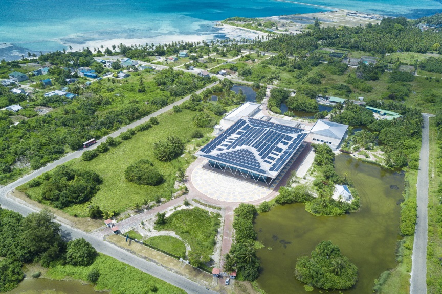އައްޑޫގައި ވަޅިން ހަމަލާދިން މީހާ ޝަރީއަތް ނިމެންދެން ބަންދުކޮށްފި
