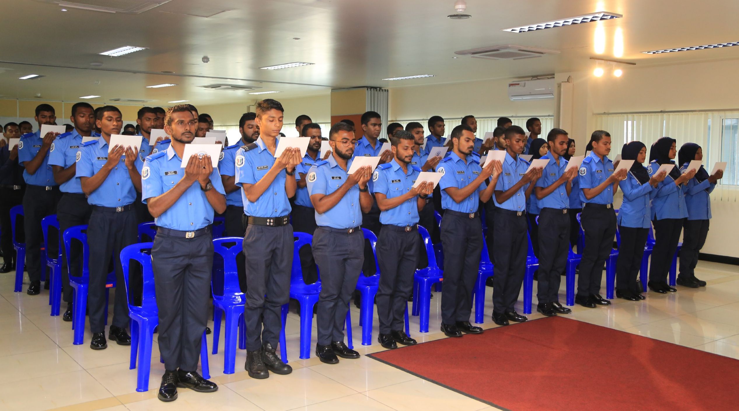 އަލަށް ގުޅުނު ފުލުހުން ހުވާކޮށްފި