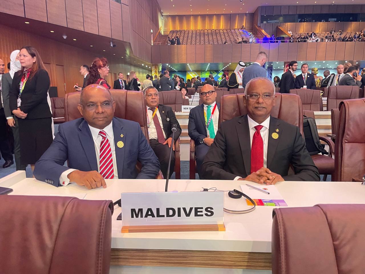 ކުޑަކޮށް ތަރައްގީވެފައިވާ ގައުމުތަކުގެ ކޮންފަރެންސް ފެށުމުގެ ރަސްމިއްޔާތުގައި ރައީސް ބައިވެރިވެވަޑައިގެންފި