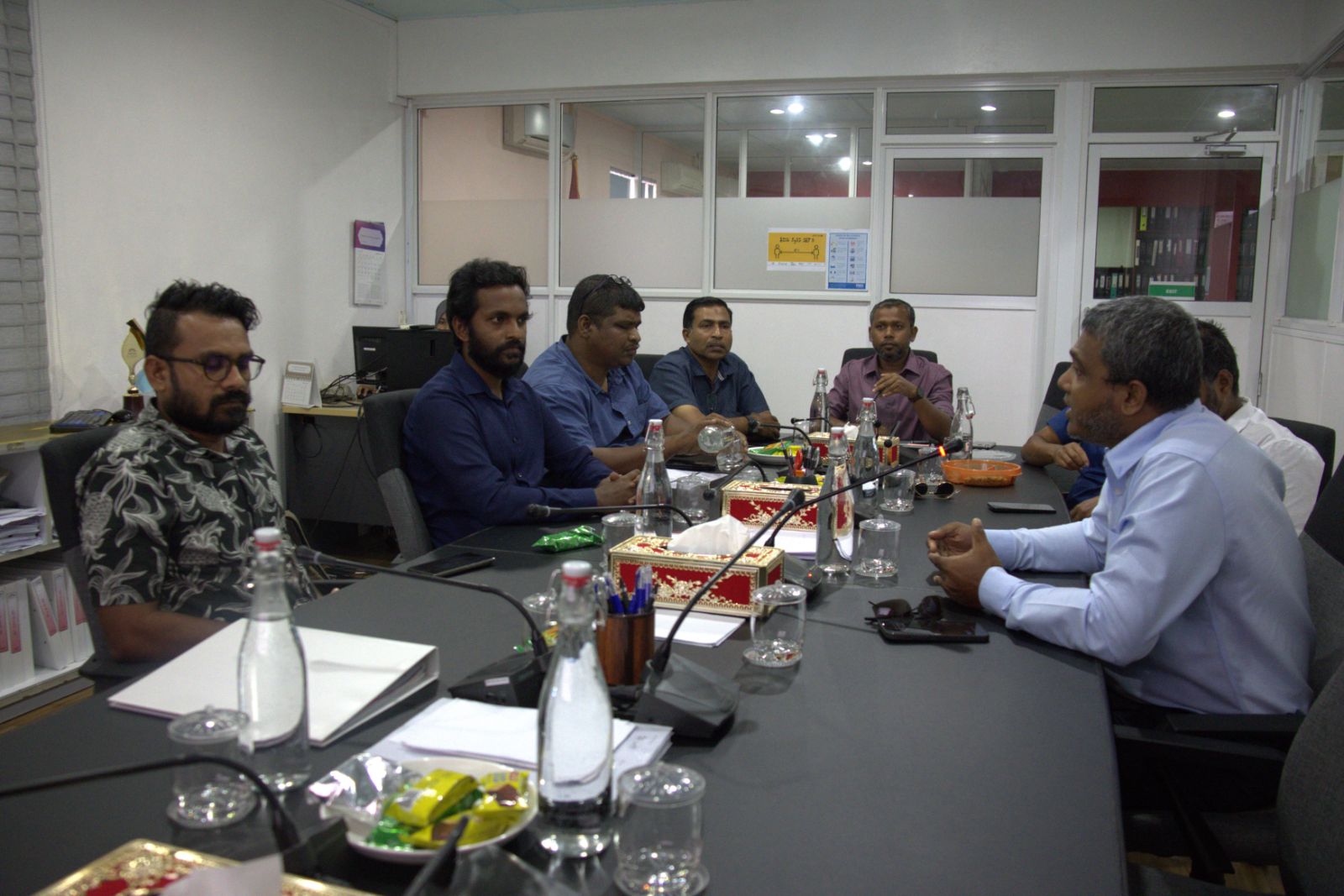 މީޑިއާތަކުގެ ދަފުތަރު މަސް ދުވަހުގެ ތެރޭގައި އެކުލަވައިލަނީ