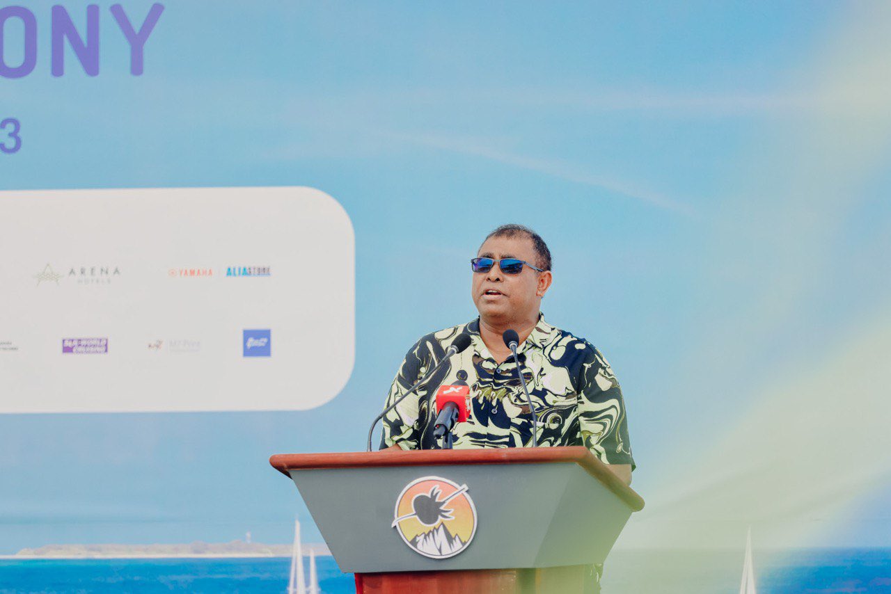 ލަންކާ މިނިސްޓަރު ރާއްޖެއަށް ކުރި މަލާމާތް މައުސޫމު ސިފަކުރެއްވީ ހަސަދައިގެ ގޮތުގައި!