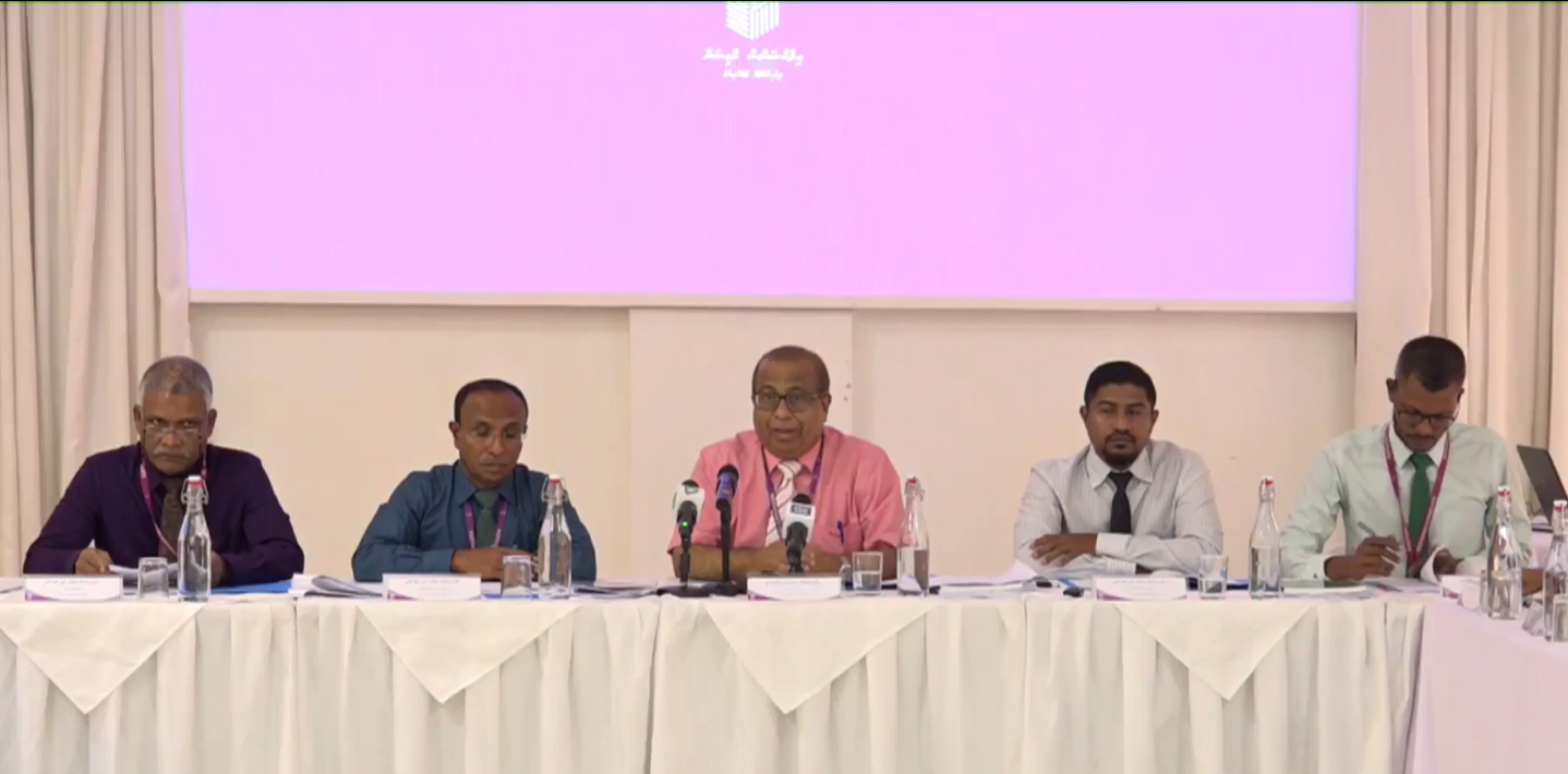 ރިޔާސީ އިންތިހާބަށް ލަފާދޭ ކޮމިޓީގެ ބައްދަލުވުންތައް ފަށައިފި