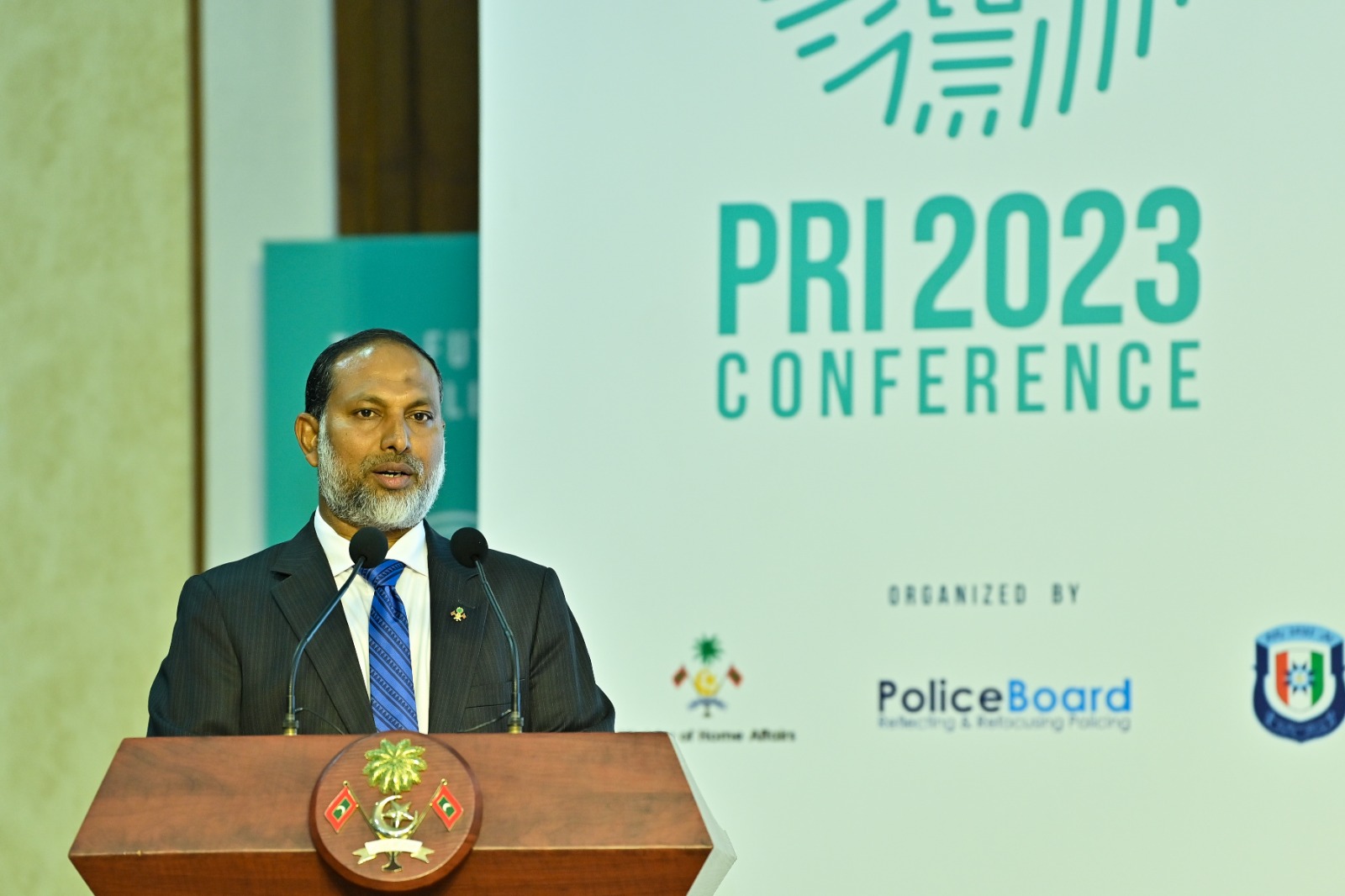 ފުލުހުންނަށް ރައްޔިތުންގުގެ އިތުބާރު ހޯދުމަކީ ގޮންޖެހުން ބޮޑު މަސައްކަތެއް: މިނިސްޓަރު