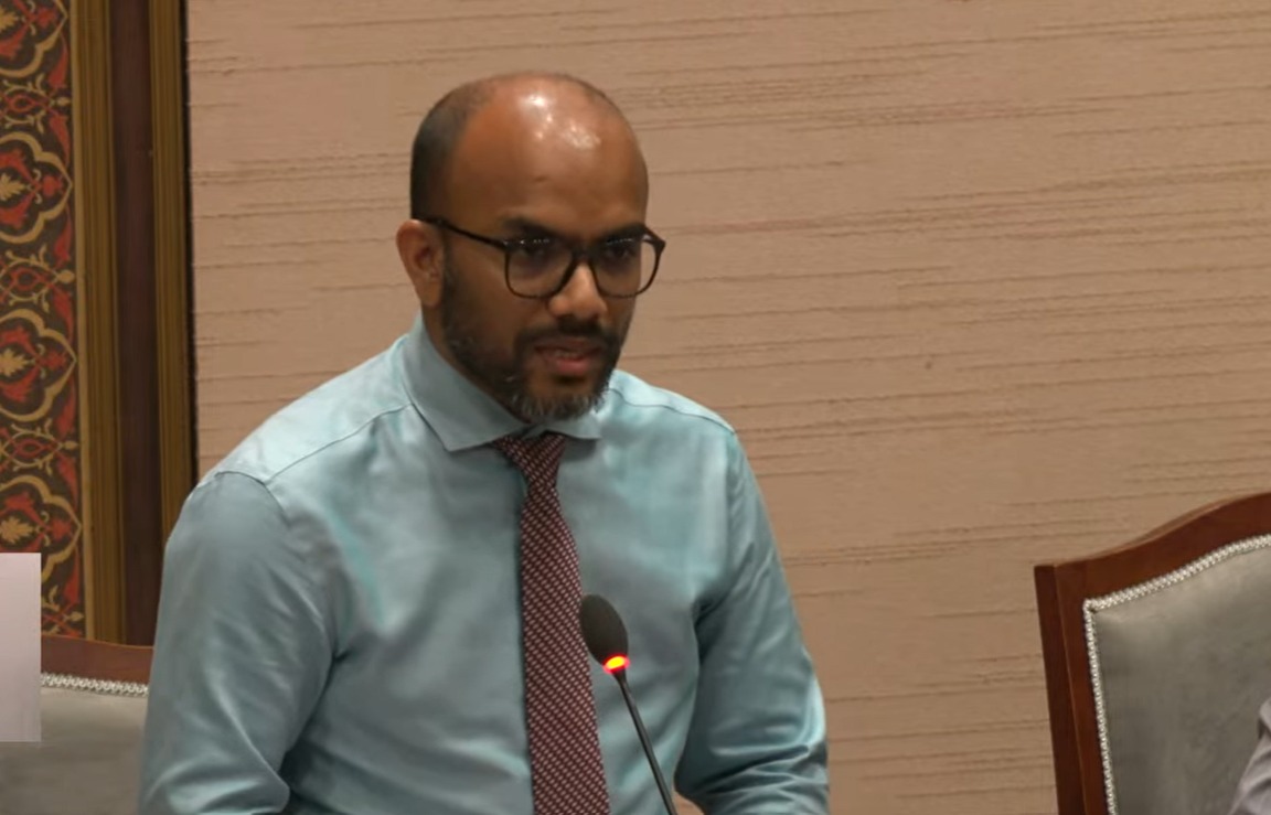 ރާއްޖޭން ދެކެނީ ފައިނޭންޝަލް ކްރައިސިސްއެއް ނާންނާނެ ކަމަށް