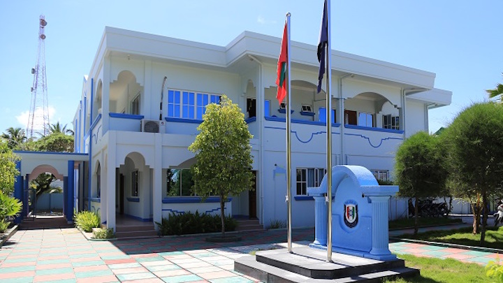 ހަށިވިއްކާކަމުގެ ތުހުމަތުގައި ފުވައްމުލަކު މަސާޖުޕާލާއަކުން 3 މީހަކު ހައްޔަރުކޮށްފި