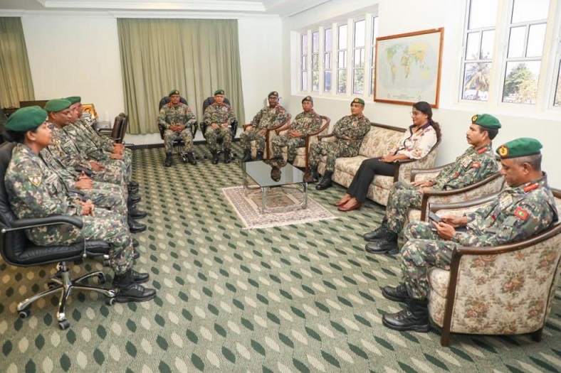 ފަސް އޮފިސަރަކު ޗީފް ވޮރަންޓް އޮފިސަރުގެ ރޭންކަށް ބަދަލުކޮށްފި
