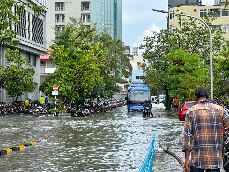 މޫސުން ގޯސްވެ، ހަތް ސަރަހައްދަކަށް ޔެލޯ އެލާރޓް ނެރެފި