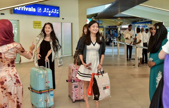 މިހަފްތާގެ ނިއަލަށް ރާއްޖެއަށް ޒިޔާރަތްކުރި ޓޫރިސްޓުންގެ އަދަދު 2 މިލިއަނަށް