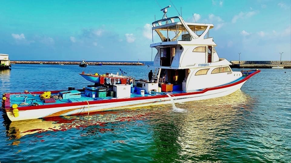 އިންޑިޔާ ސިފައިން އަރާ ތިބި ދިވެހި މަސް ދޯންޏަށް ދިއުމަށް ރާއްޖޭގެ ކޯސްޓްގާޑުން ދަތުރު ފަށައިފި