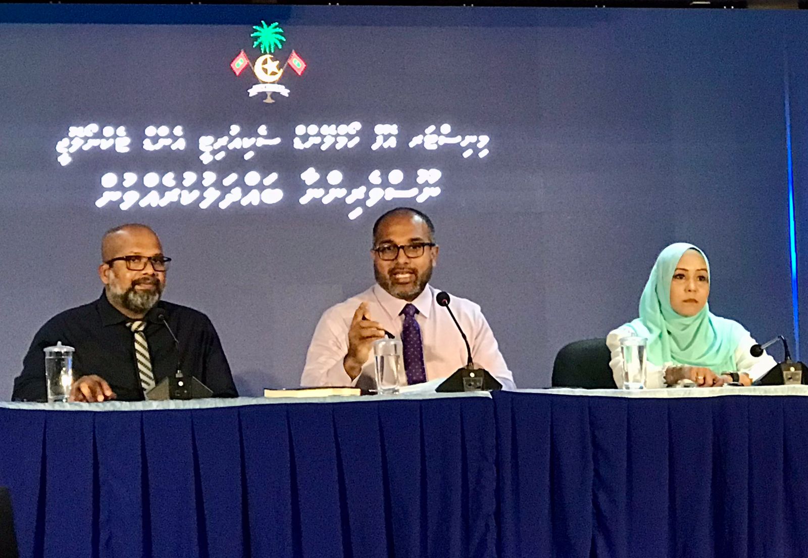 ސީރިއާގައި ހާލުގަ ޖެހުނު ދިވެހި 5 އާއިލާއެއް ރާއްޖެ ގެނެސްފި