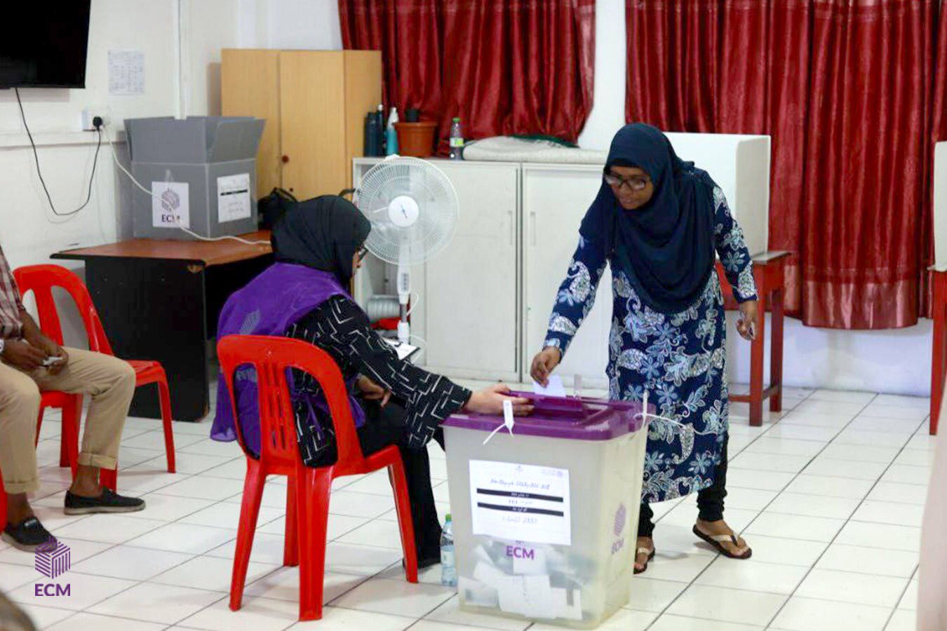 މަޖިލިސް އިންތިހާބުގައި އޮބްޒާވަރަކަށް ވުމަށް ފުރުސަތު ހުޅުވާލައިފި