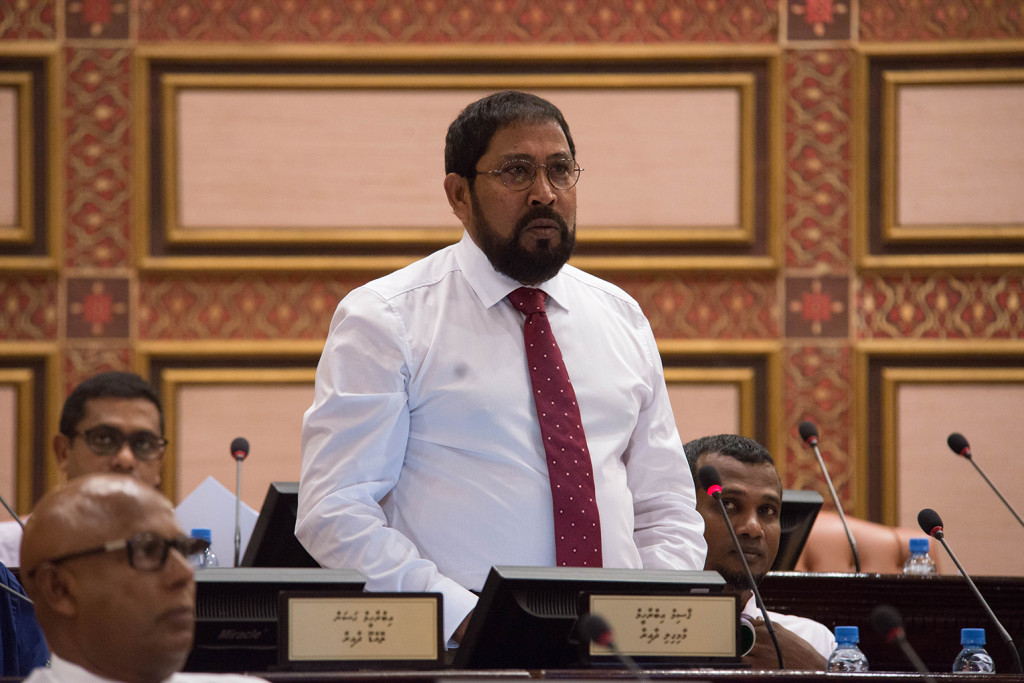 މާލިއްޔަތު ކޮމިޓީގެ މުގައްރިރަކަށް ގާސިމް އަދި 241 ކޮމިޓީގެ މުގައްރިރަކަށް ސަލީމް