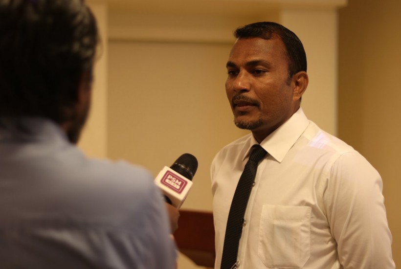 އައިލެންޑް އޭވިއޭޝަނުގެ އެމްޑީކަން ކުރެއްވި ހާރިޝް، ޓޫރިޒަމްގެ ސްޓޭޓް މިނިސްޓަރަކަށް