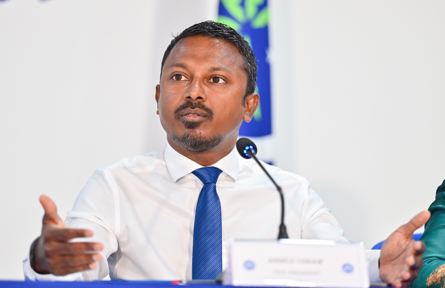 ބަންޑާރަ ނައިބު ނުހިމެނޭ ގޮތަށް ބާކައުންސިލް އެކުލާލުމަށް ގާނޫނަށް ބަދަލު ގެންނަނީ