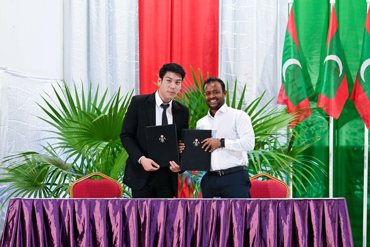 ތިނަދޫގައި ބައިނަލްއަގުވާމީ އެއާޕޯޓެއް އަޅަނީ
