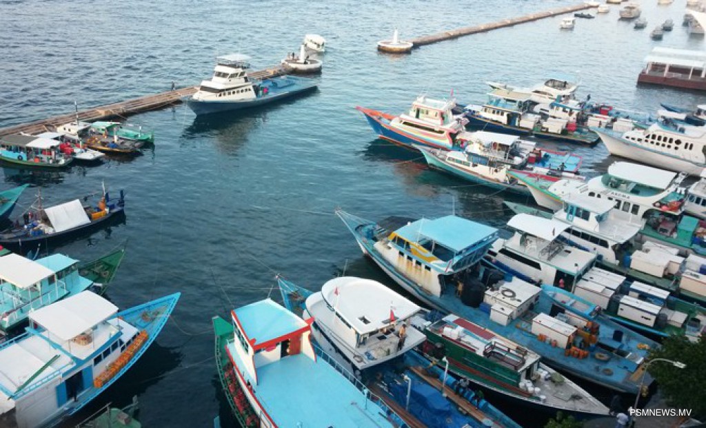 ފަޅުތެރެއިން ދޯނިތައް ނަގަންޖެހޭ މައްސަލަ ހައްލުކޮށްދޭނަން: ރައީސް