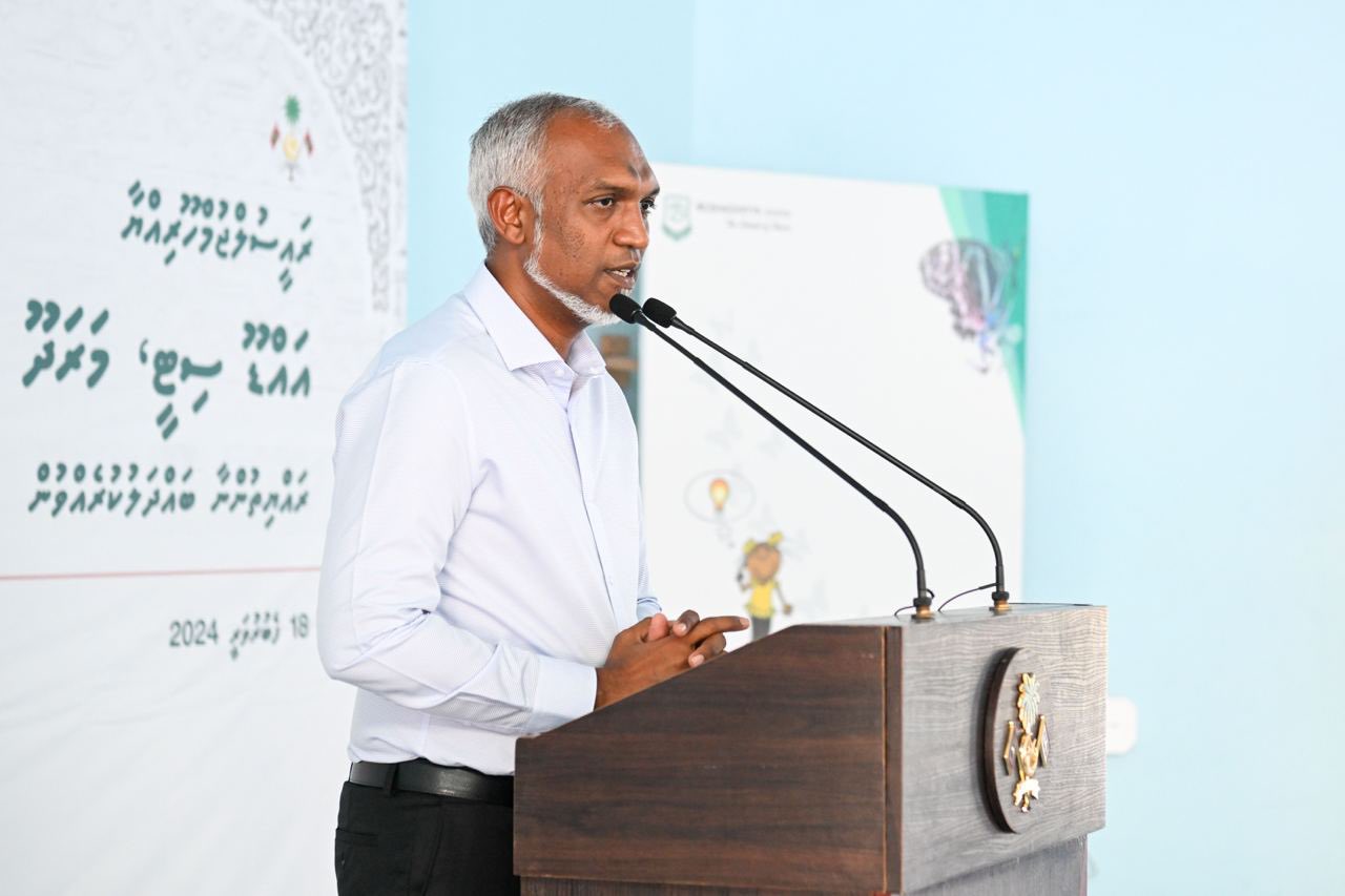 މިދިޔަ ސަރުކާރުން ލޯނުތައް ނަގާފައިހުރީ ރައްޔިތުންނަށް އެންމެ ފައިދާހުރި ގޮތަކަށްނޫން: ރައީސް