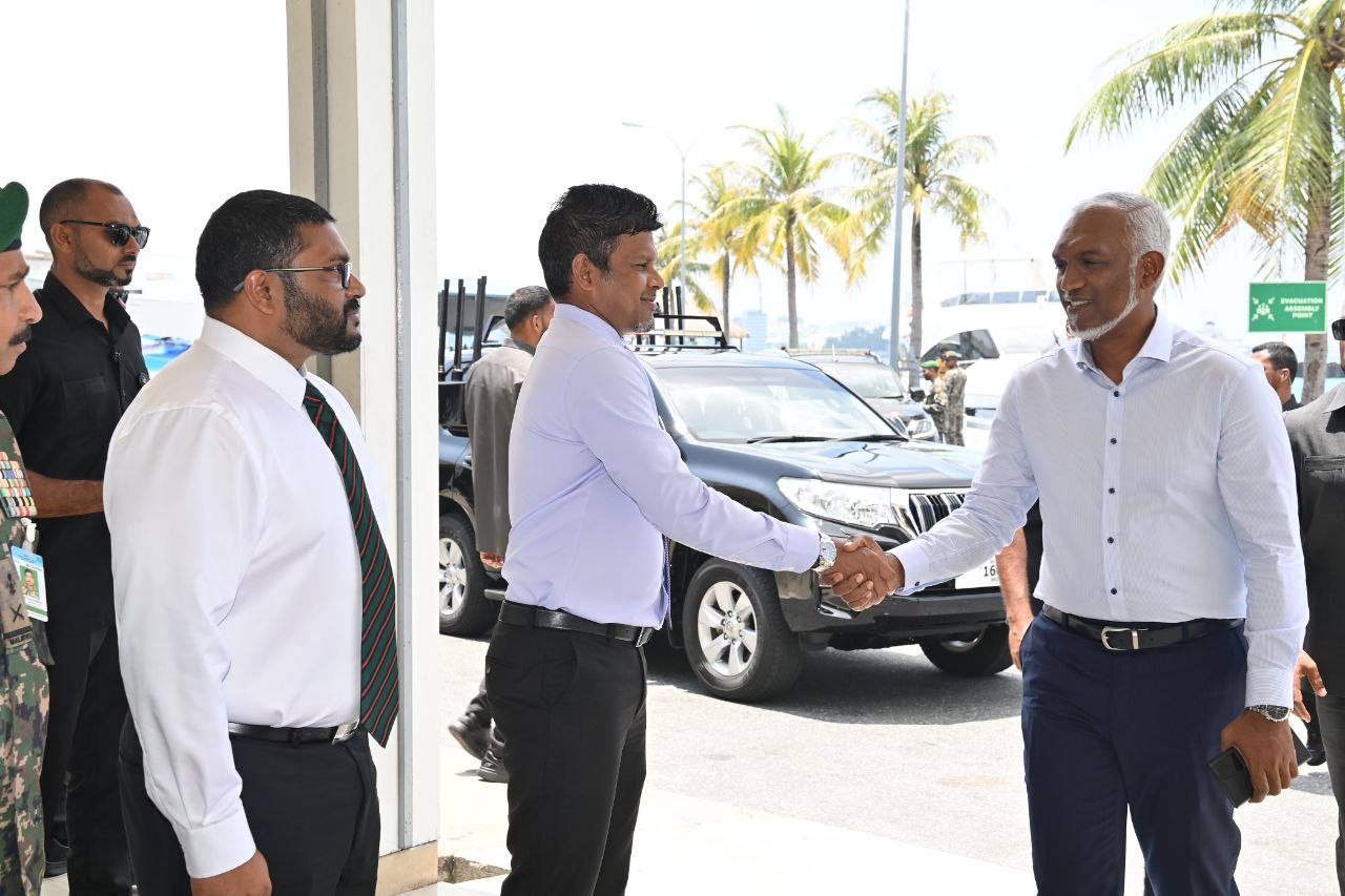 ރައީސް، ދ،މ އަދި ވ އަތޮޅަށް ފުރާވަޑައިގެންފި