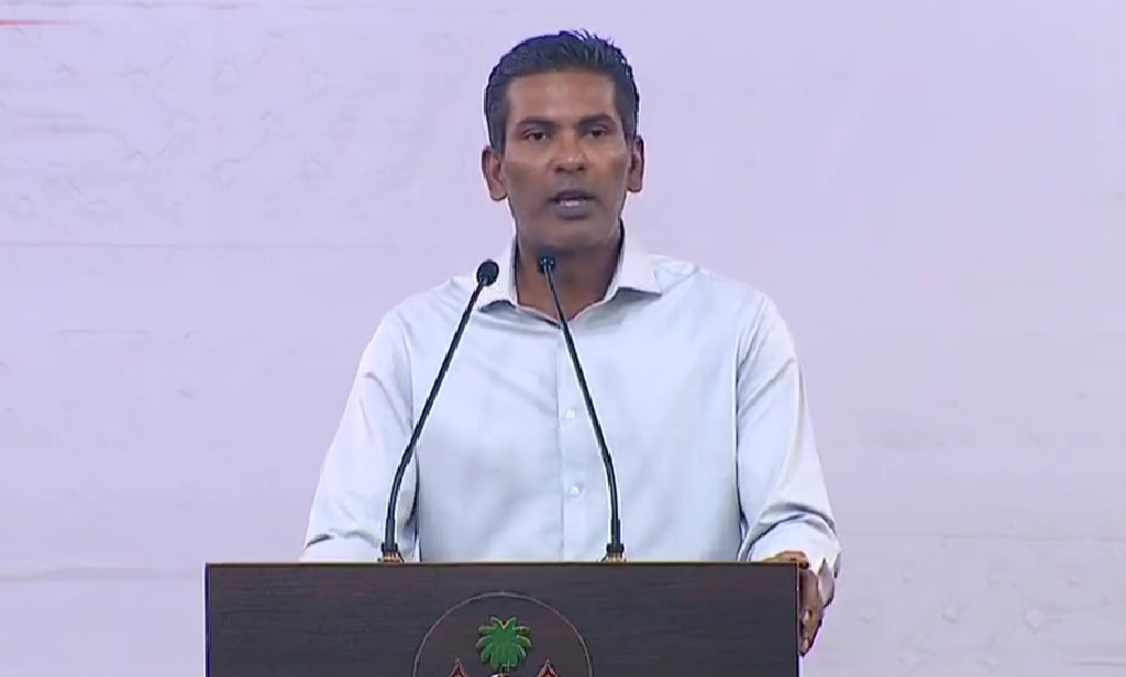 އެޗްޑީސީގެ ދަރަނި 10 ބިލިއަން ރުފިޔާއަށް އަރާ: ފަޒުލް