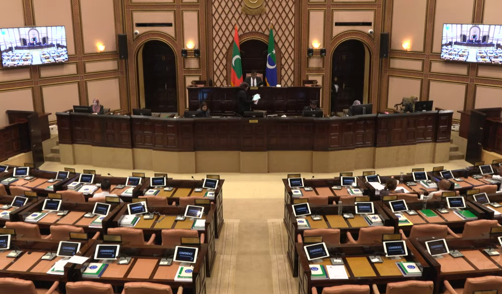 ކޯރަމް ހަމަނުވެގެން މިއަދުގެ މަޖިލިސް ޖަލްސާ ވެސް ނުފެށުނު