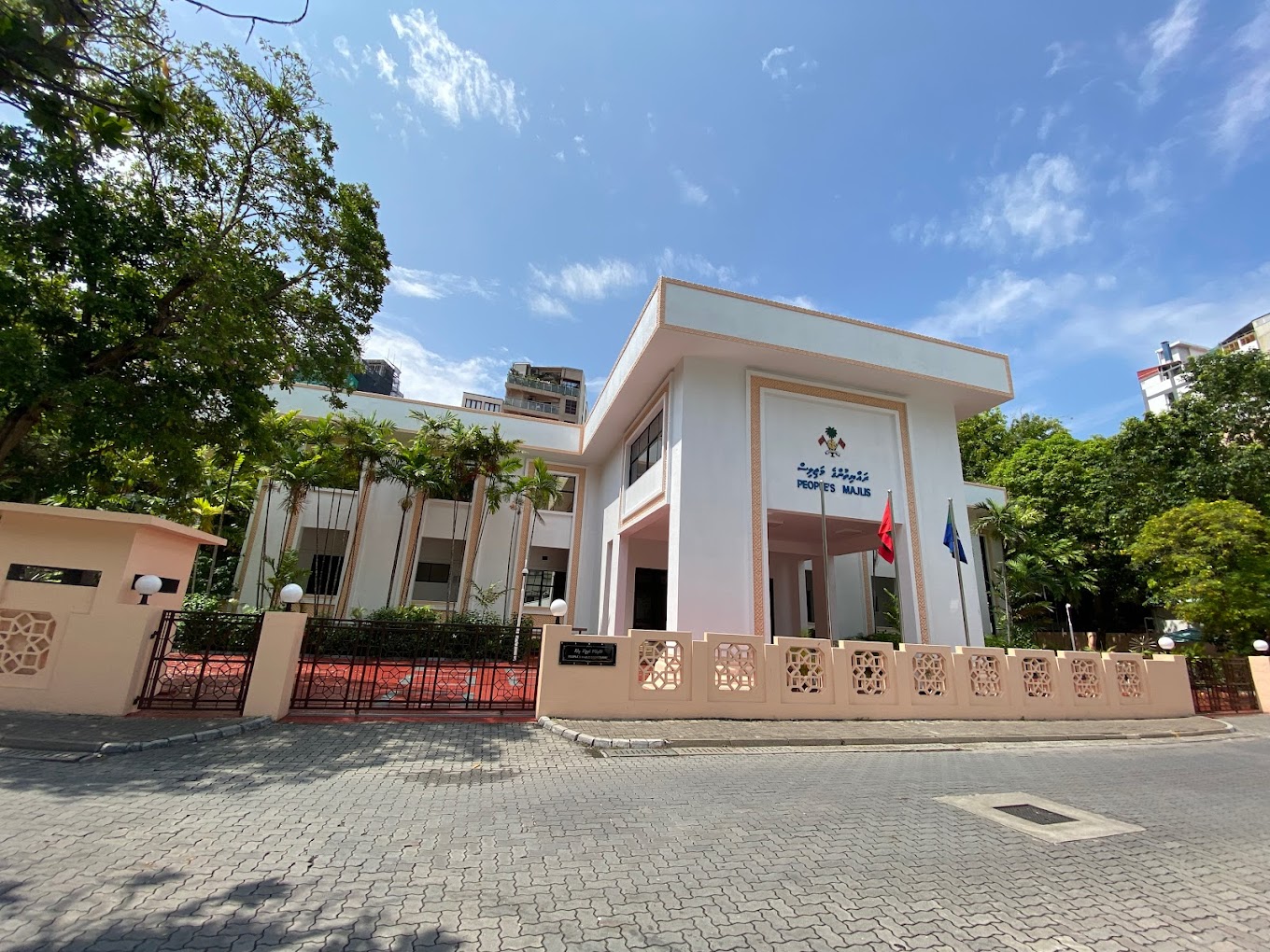 އިސްރާއިލް ޕާސްޕޯޓް ބޭން ކުރުމުގެ މައްސަލަ އަވަސްކުރުމަށް ގޮވާލާ ހުށަހެޅި ގަރާރު މަޖިލީހުން ބަލައި ނުގަތުމަށް ނިންމައިފި