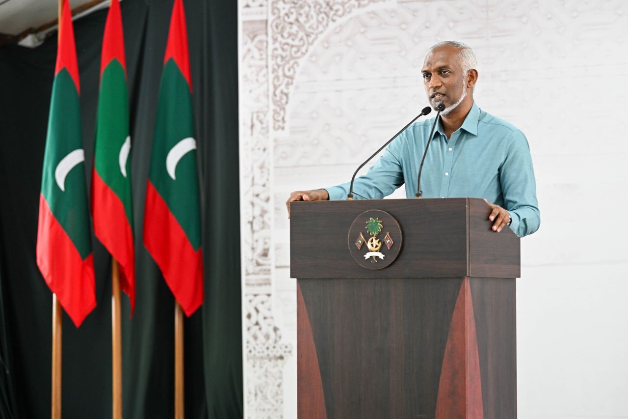 ތުޅާދޫ އެއާޕޯޓް ހަގީގަތަކަށް ހަދައި އިތުރު ހައުސިން ޔުނިޓުތައް އަޅައިދޭނަން: ރައީސް