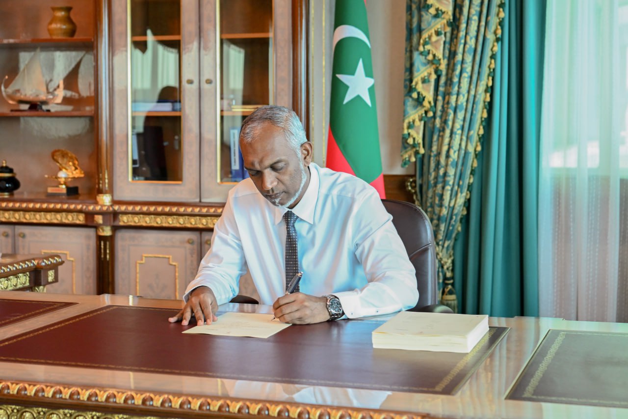 އެންޓި ޑިފެކްޝަން ބިލު ރައީސް ތަސްދީގު ކުރައްވައިފި