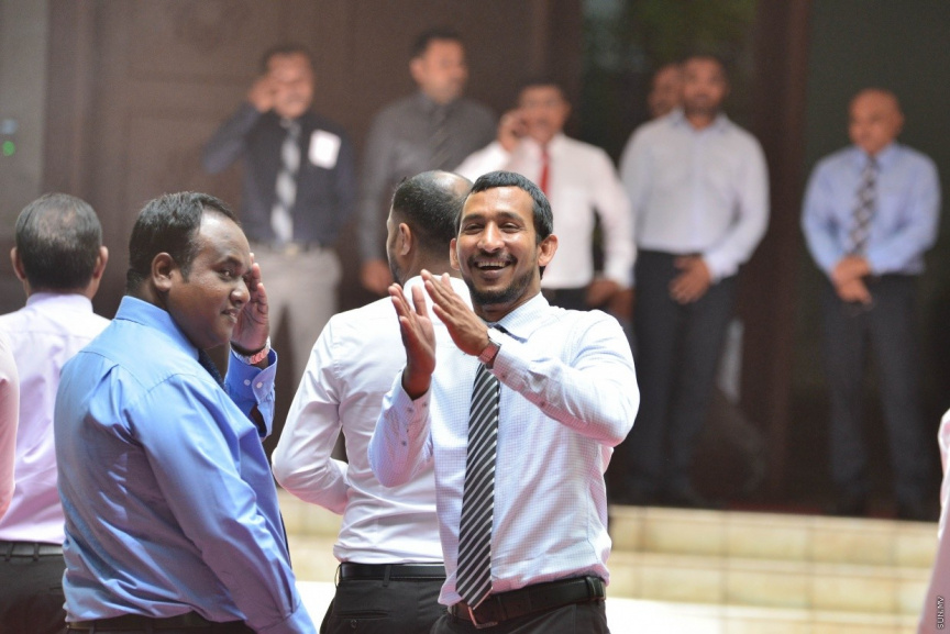 މަޖިލީހުގެ ކޮމިޓީތައް ޖޫންމަހުގެ 2 ވަނަ ދުވަހުގެ ކުރިން އެކުލަވާލާނަން: ފަލާހް